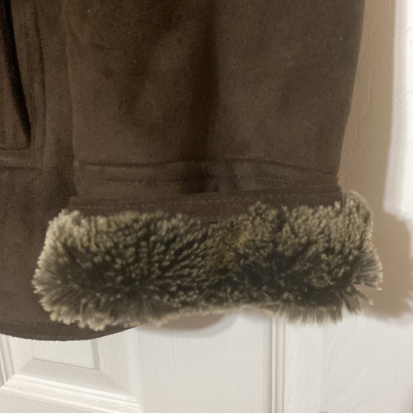 Perry Ellis Portfolio Mens zippered faux suede jacket with pockets; size: Medium - Picture 5 of 6